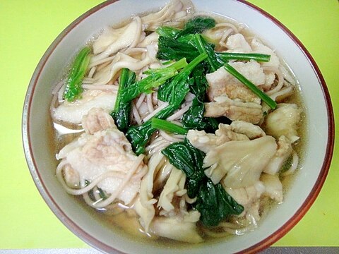 舞茸と豚バラ肉のあったか蕎麦